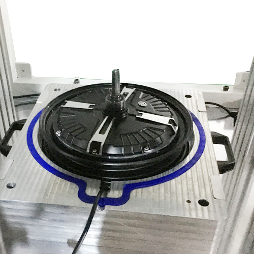 電動(dòng)汽車輪轂氣密性檢測(cè)儀展示圖