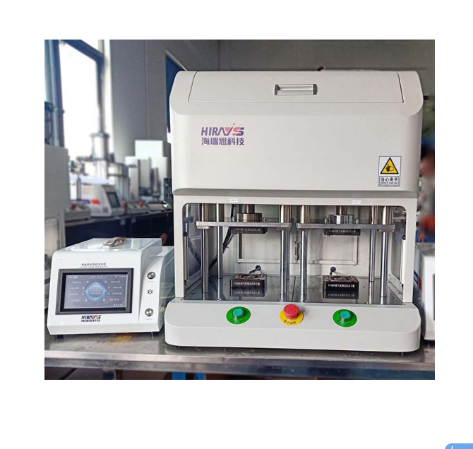 hirays watch middle frame air tightness and waterproof testing has always been famous for its leading technology and excellent quality.