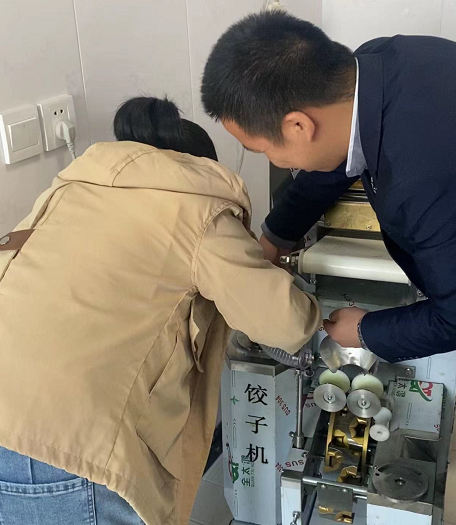 餃子機(jī)應(yīng)該怎么使用